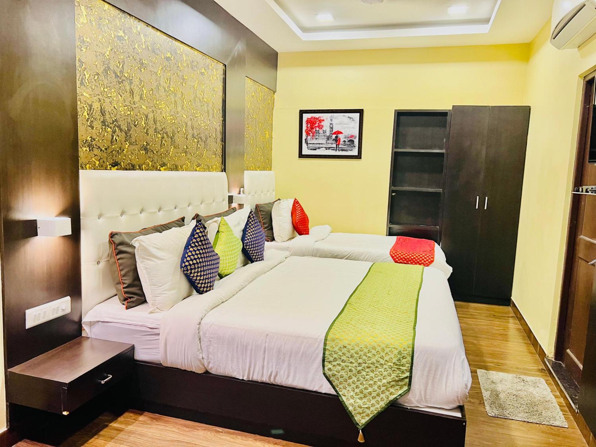 Hotel Grand Bhagwat, Udaipur Exterior photo