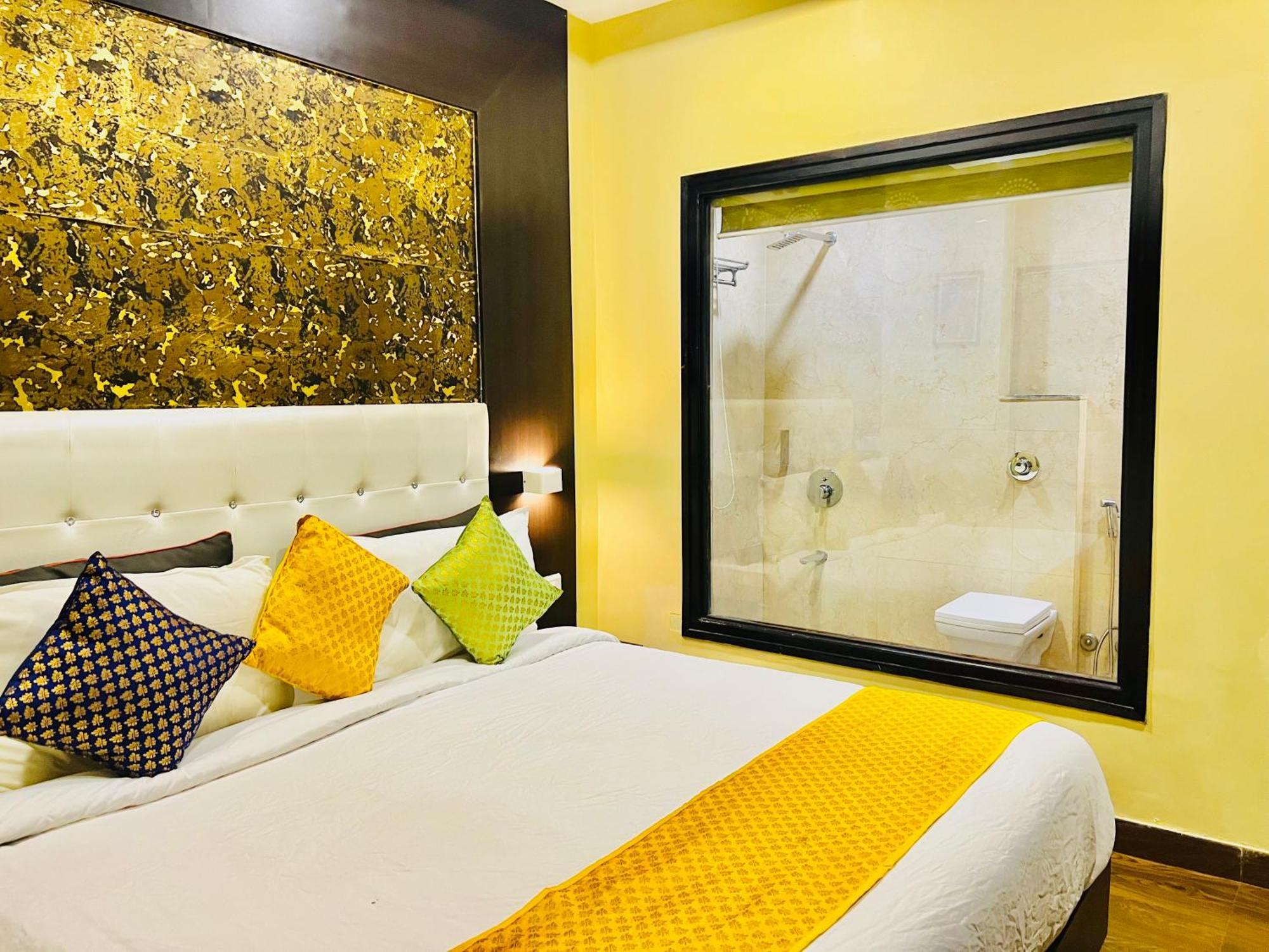 Hotel Grand Bhagwat, Udaipur Exterior photo