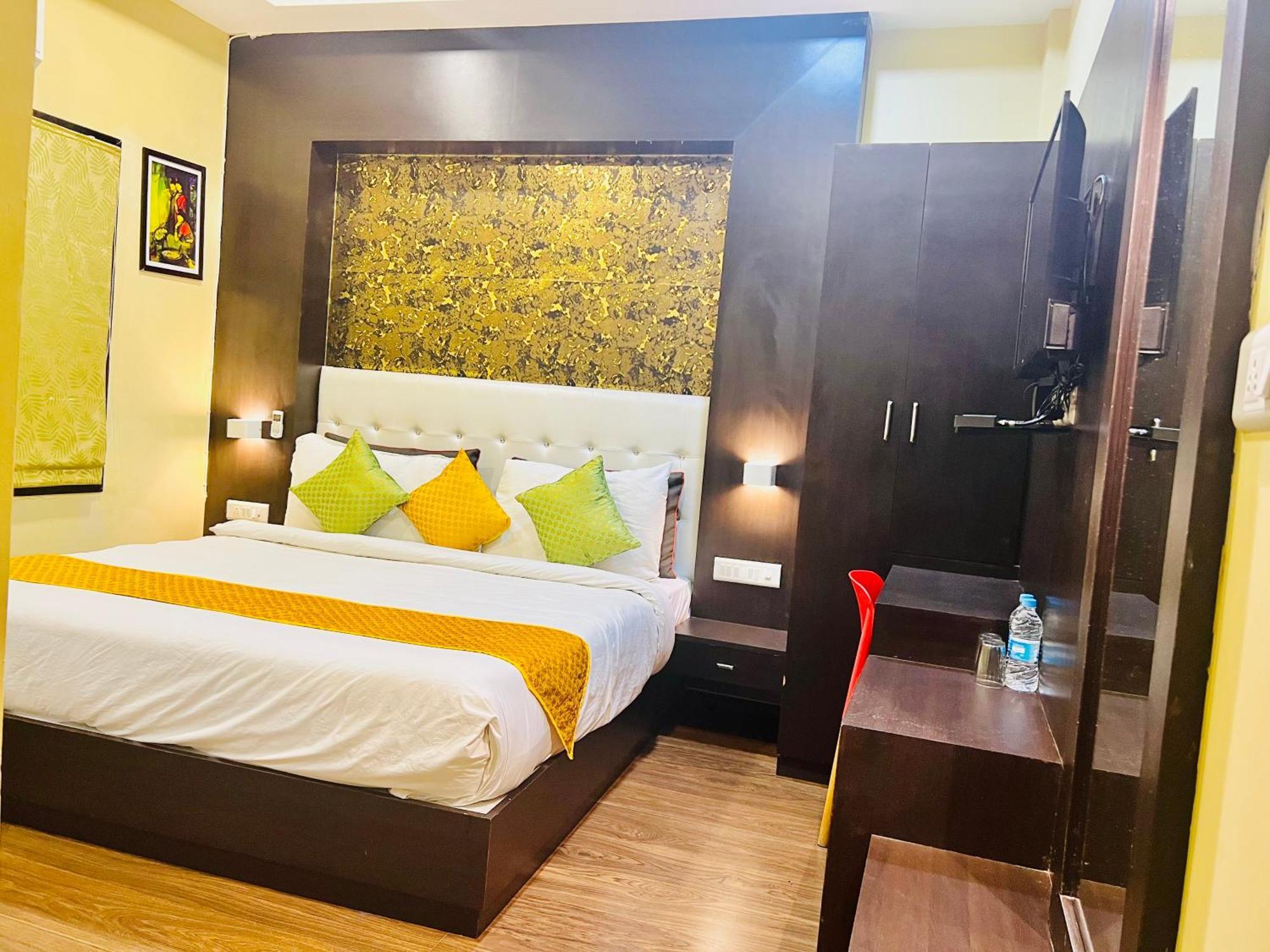 Hotel Grand Bhagwat, Udaipur Exterior photo
